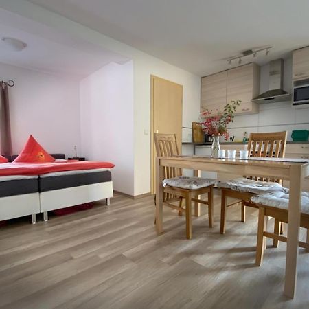 Appartement Doesjes Huis Naumburg  Zewnętrze zdjęcie